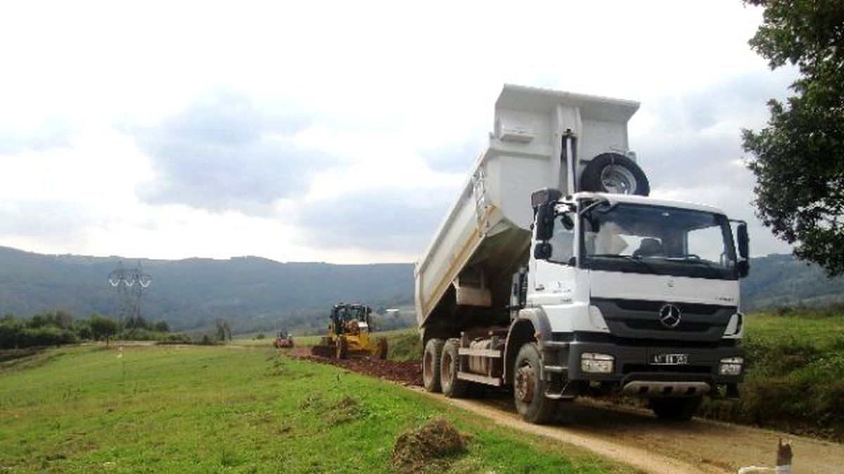 Kadriye\'deki Kadastro Yolu Stabilize ile Kaplandı