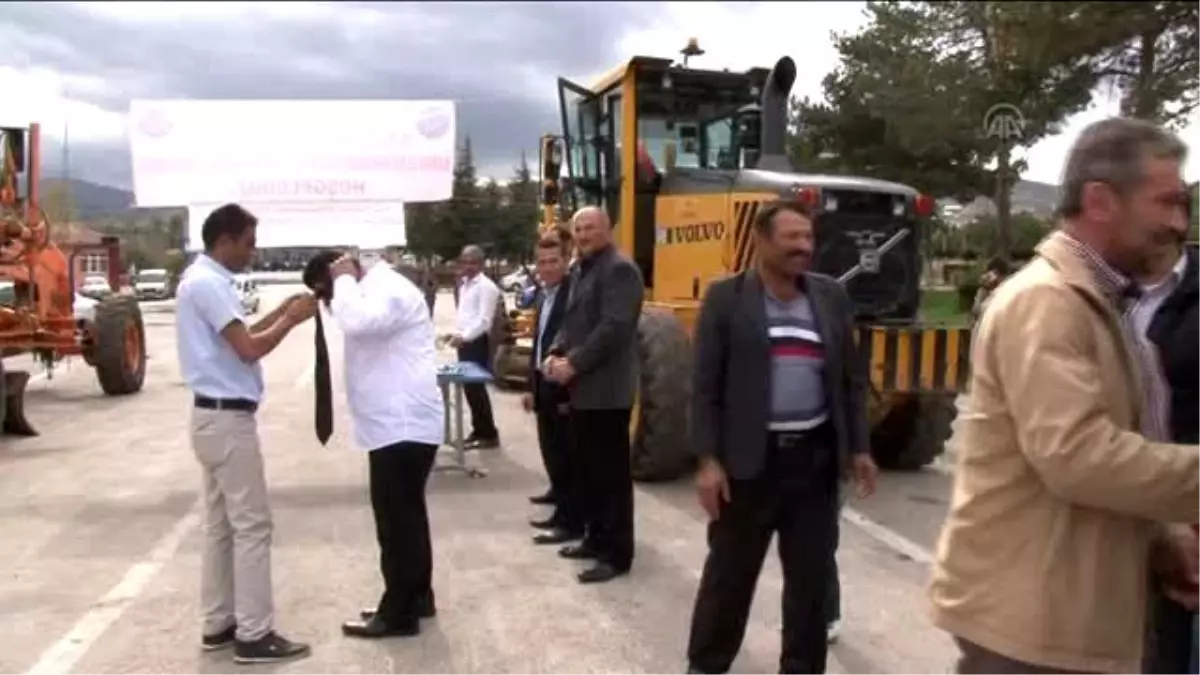 Kadro Alan İşçiler, 2 Bin Kişiye Yemek Verdi