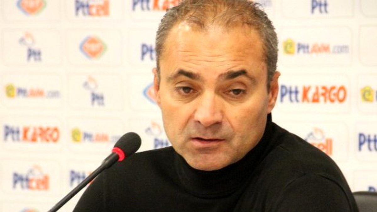 Kayseri Erciyesspor Galibiyeti Timuçin Bayazıt\'a Hediye Etti