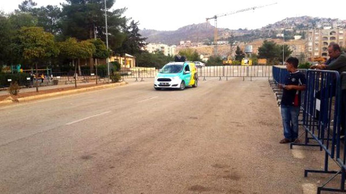 Mardin\'de Bağımsız Adayın Mitingine Hiç Kimse Katılmadı