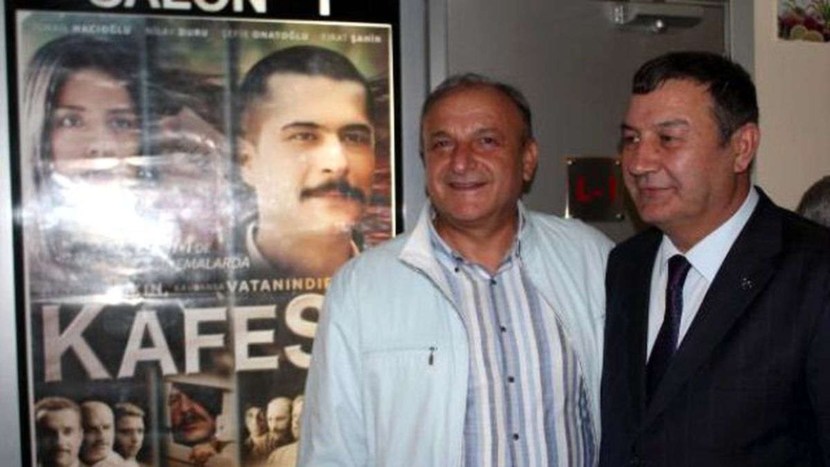 MHP'li Vural 'Kafes' Filmini İzledi