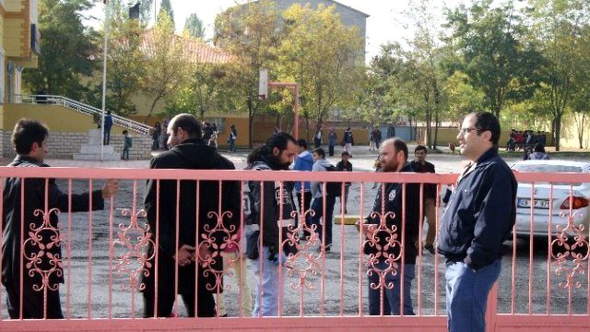 Muş\'ta \'Paralel Yapı\' Operasyonu