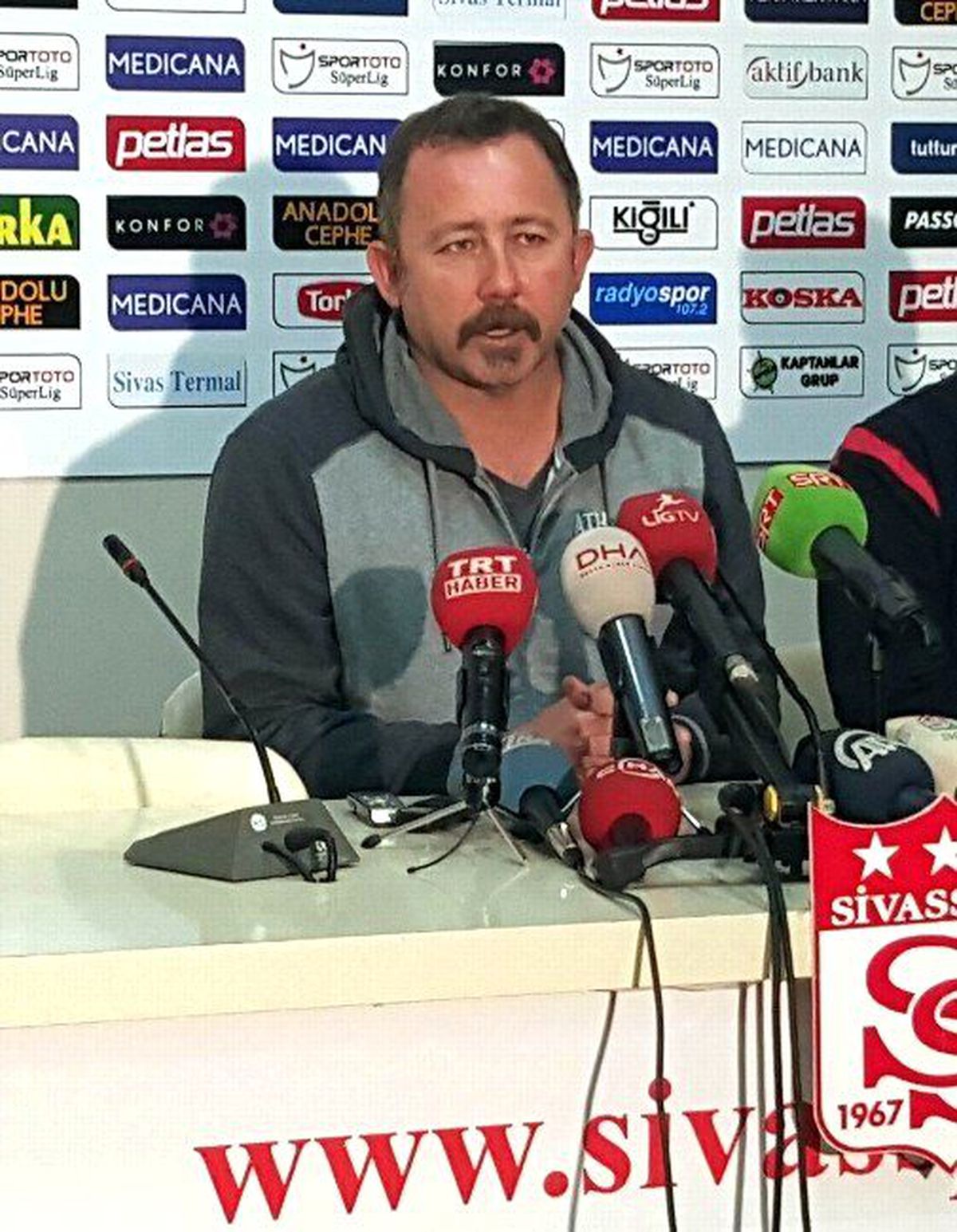 Sergen Yalçın İstifa Kararı Aldı