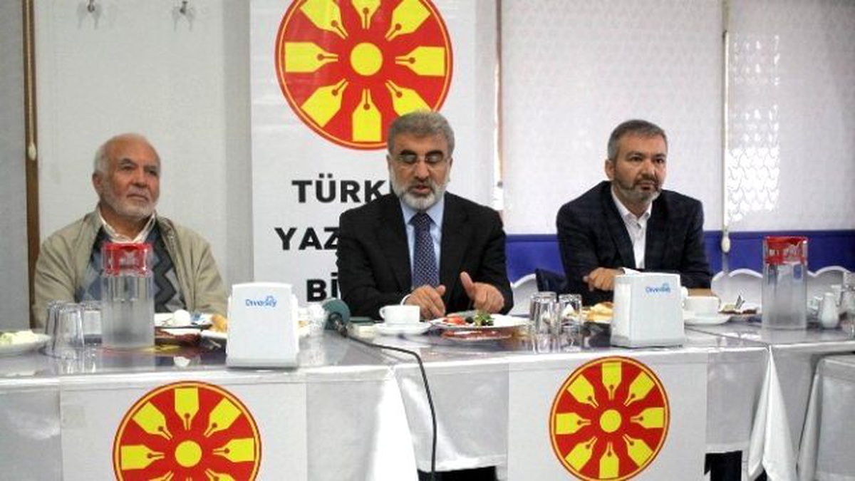 Taner Yıldız, Şairler ile Bir Araya Geldi