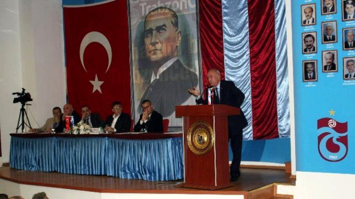 Trabzonspor\'da Divan Kurulu Toplantısı