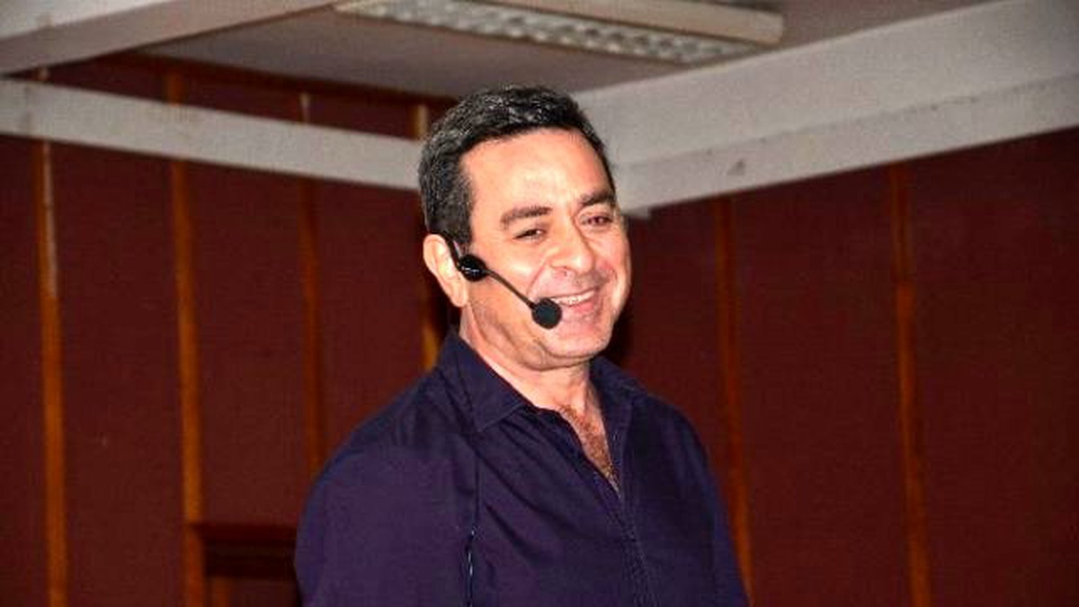 TRT Spikeri Kiraz: "Liderler En Çok Bağırsak ve Mide Problemi Yaşıyor"