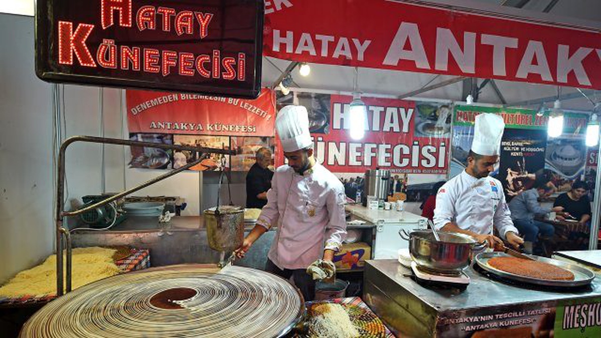 Türkiye\'nin Lezzetleri Malatya\'da Buluştu