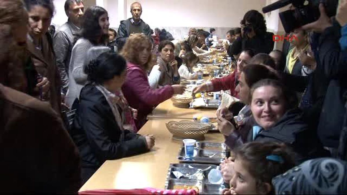 Yüksekdağ ve Kışanak Muharrem İftarına Katıldı