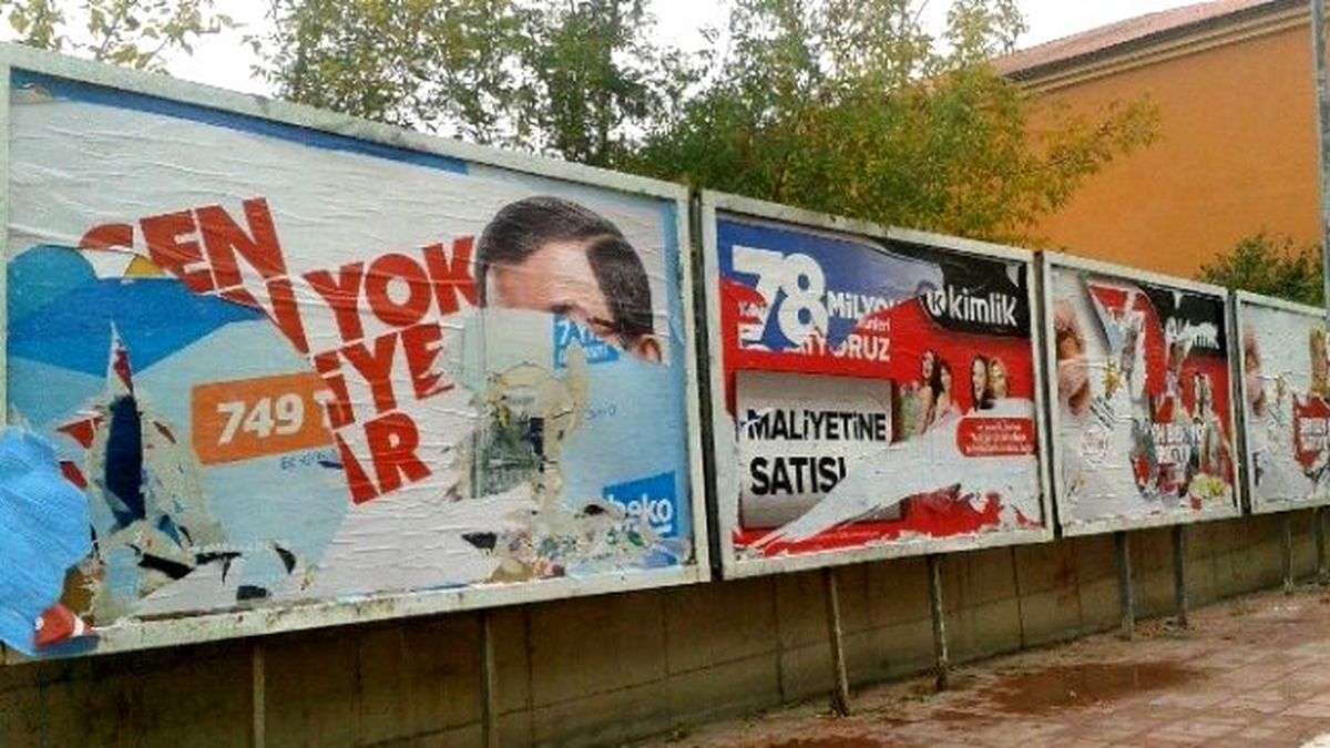 AK Parti\'den \'Billboard\' Açıklaması