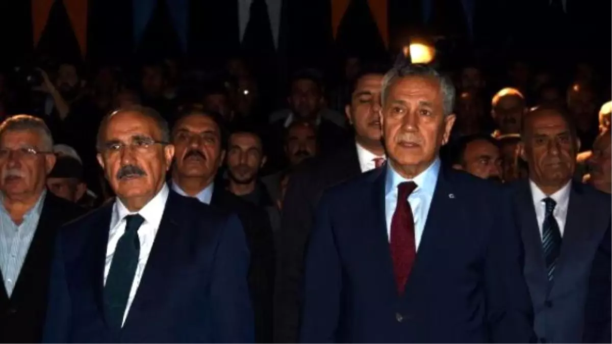 Arınç'tan HDP'ye: İstenmiyor, Sevilmiyorsun