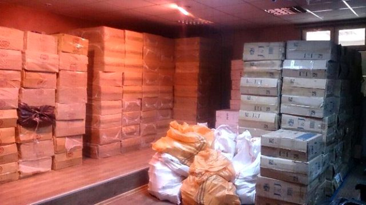 Beton Mikserinin İçine Gizlenmiş 185 Bin Paket Kaçak Sigara Ele Geçirildi
