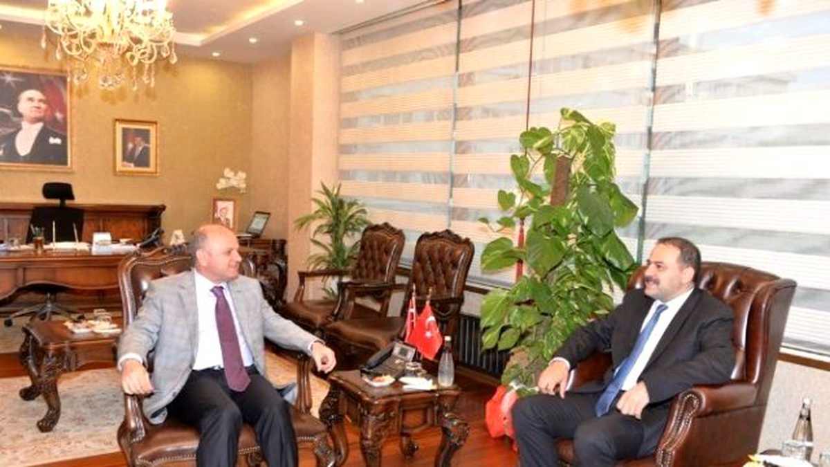 Btk Kurul Başkanı Sayan, Vali Çakacak\'ı Ziyaret Etti