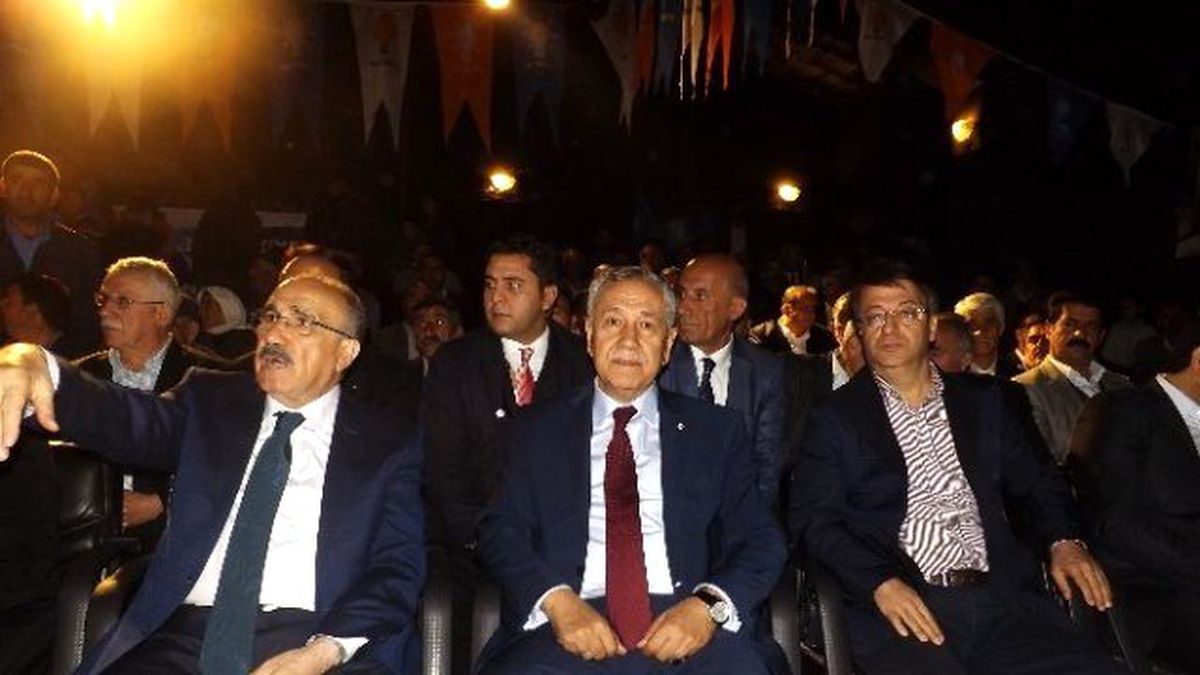 Bülent Arınç\'ın Van Ziyareti
