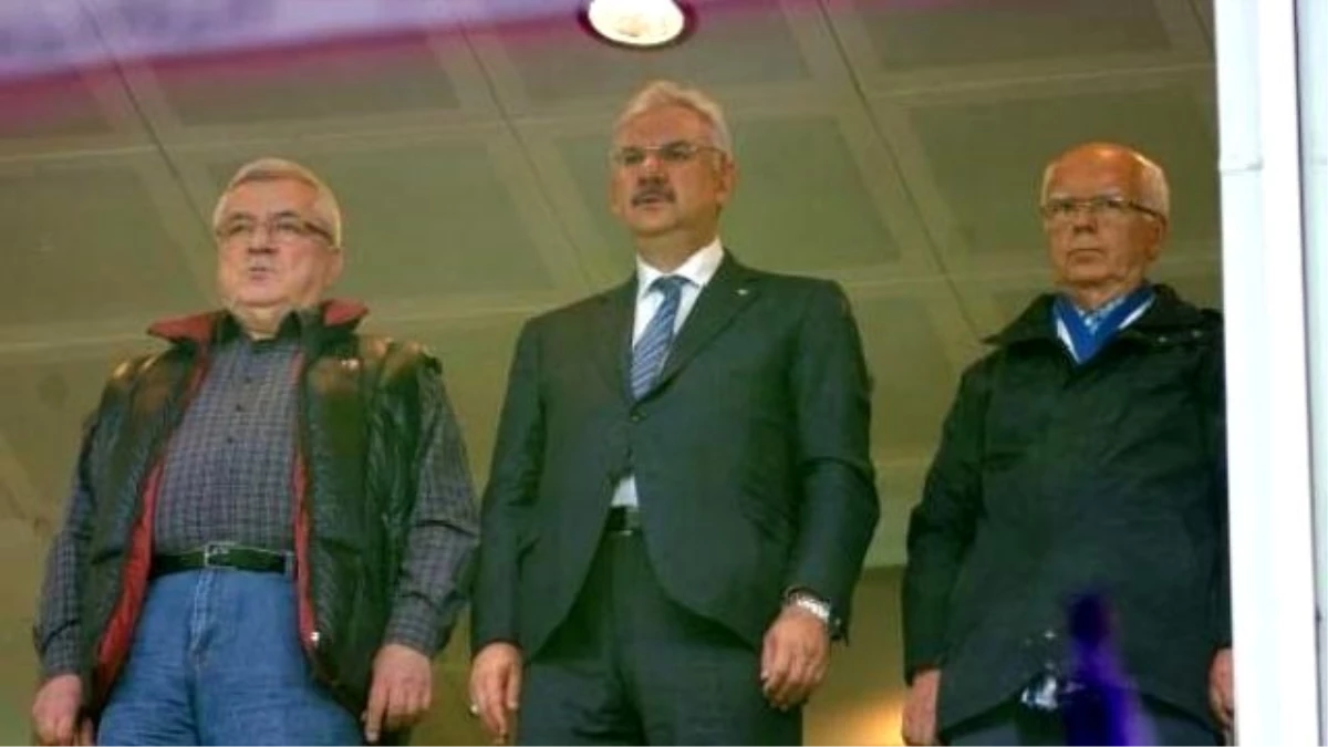 Bursaspor Başkanı Bölükbaşı: İstikrarın Olmadığı Yerde Başarı Olmaz