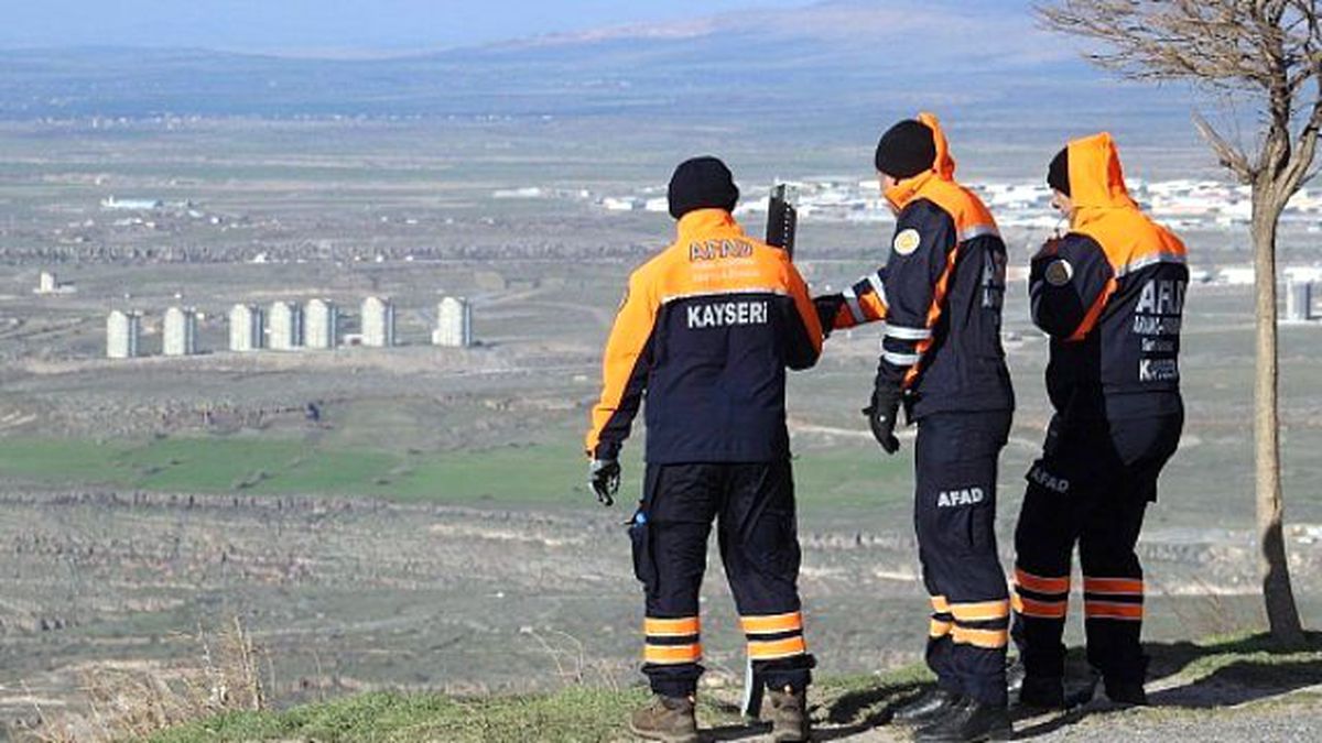 Dağ Yolundan İnen Minibüs Uçuruma Yuvarlandı: 3 Ölü