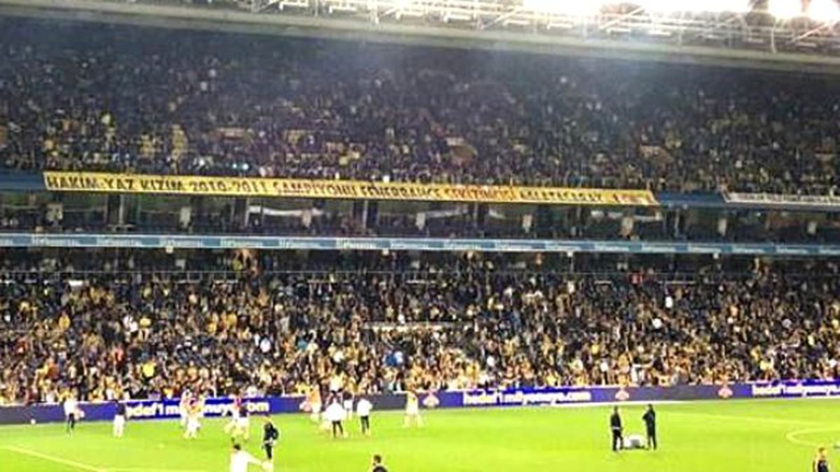 Fenerbahçe Tribünlerinde Galatasaraylıları Kızdıracak Pankart