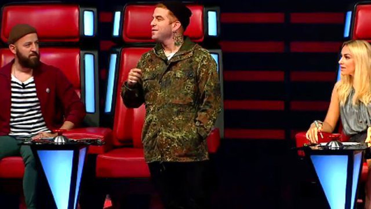 Gökhan Döndüğü Yarışmacıyı Sözleriyle Hadise\'ye Teslim Etti!