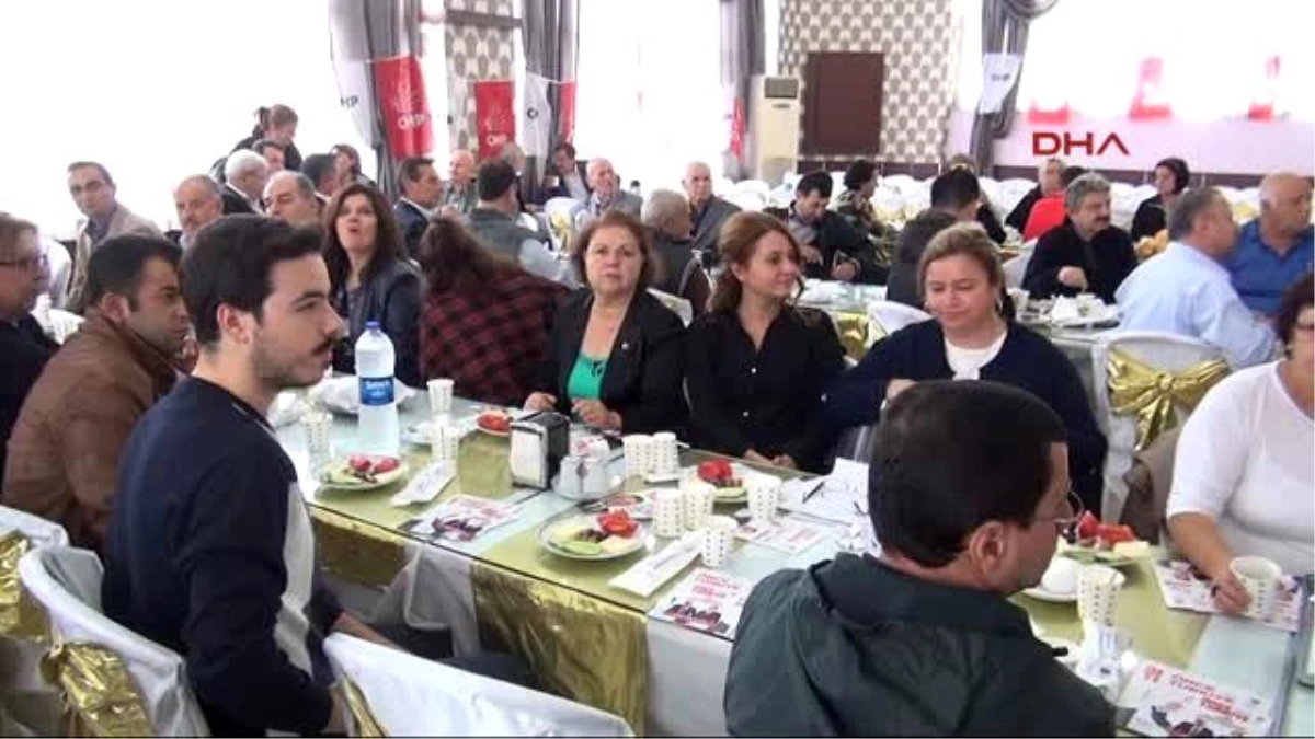 Manisa CHP\'li Özel\'den Arınç Değerlendirmesi, "Sen Büyük Bir Keyifle Partinin Başkanına Vaziyeti...