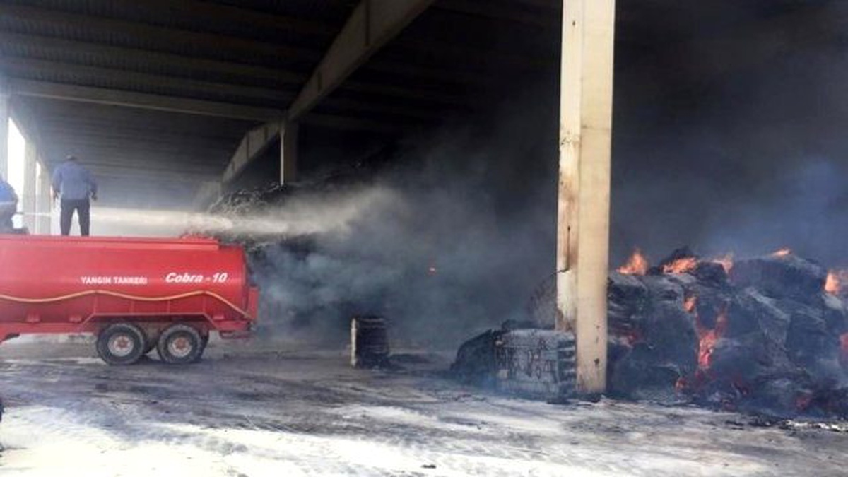 Söke\'de İplik ve Çırçır Fabrikası Alevlere Teslim Odlu
