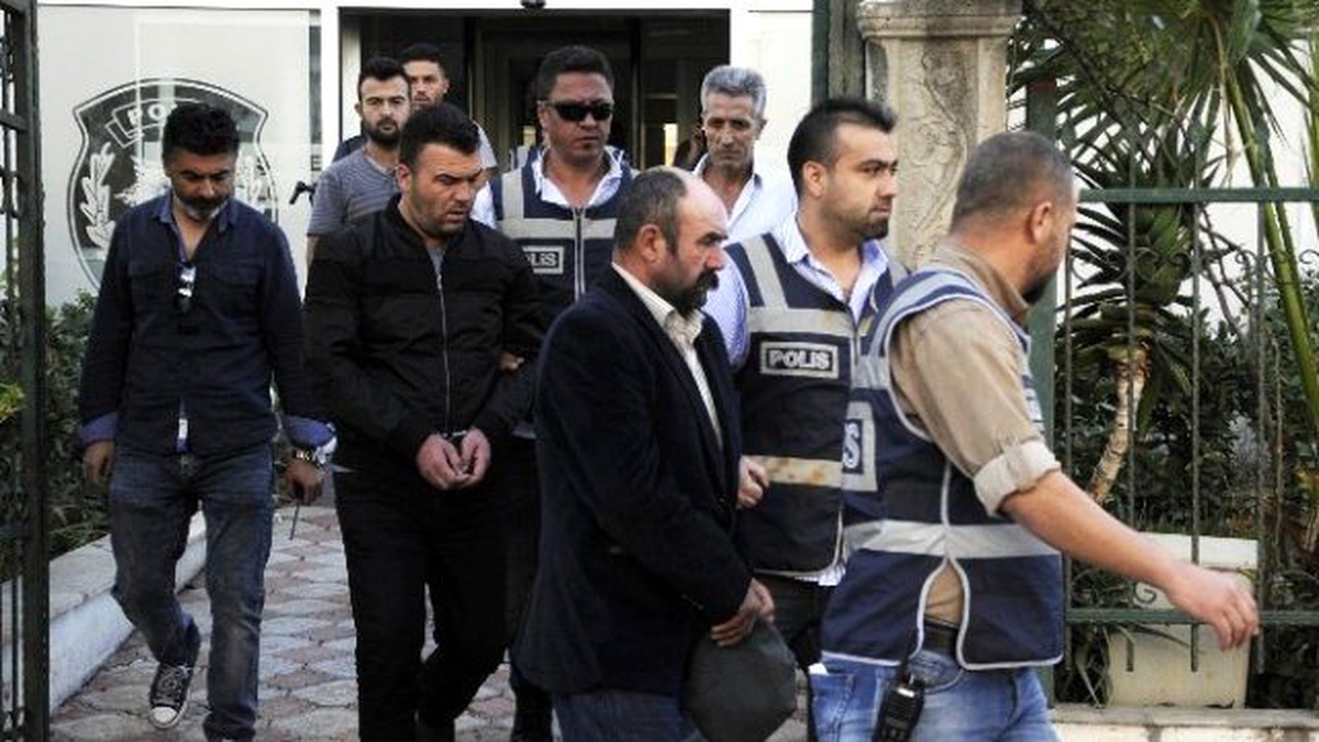 Antalya\'da Alacaklısını Kaçıran 5 Kişi Gözaltına Alındı