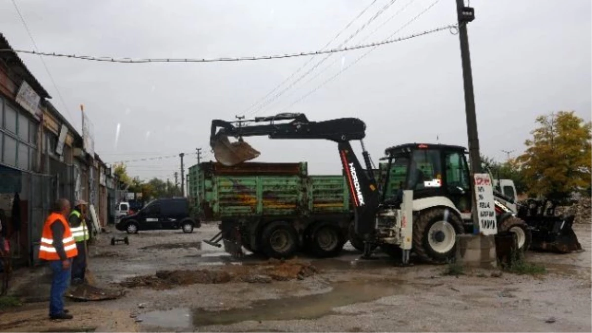 Büyükşehir Ekiplerinin Kırsaldaki Çalışmaları