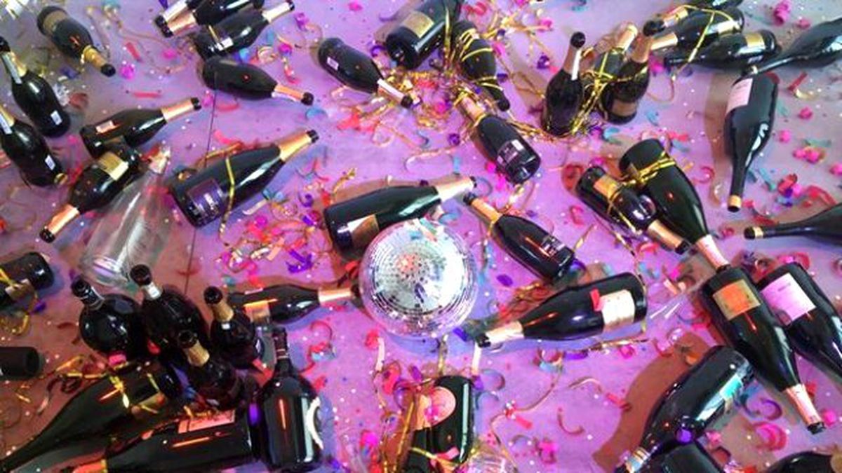 Müze Görevlileri Sanat Eserini Çöp Sanıp Attı!