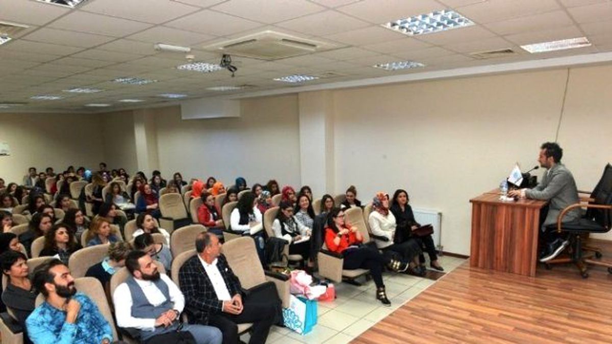 Erdemoğlu: "Avrupalı Tasarımcılar Türkiye\'yi Takip Ediyor