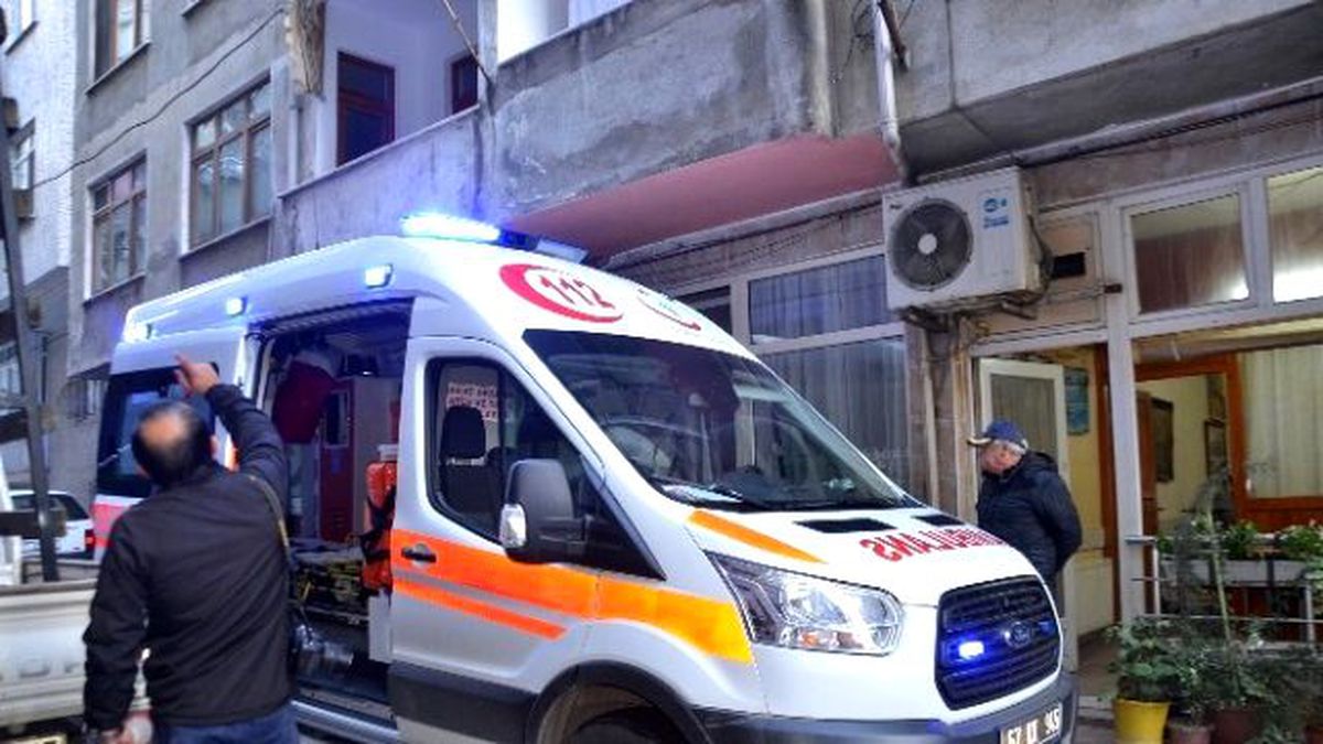 Evinde Ölü Bulundu