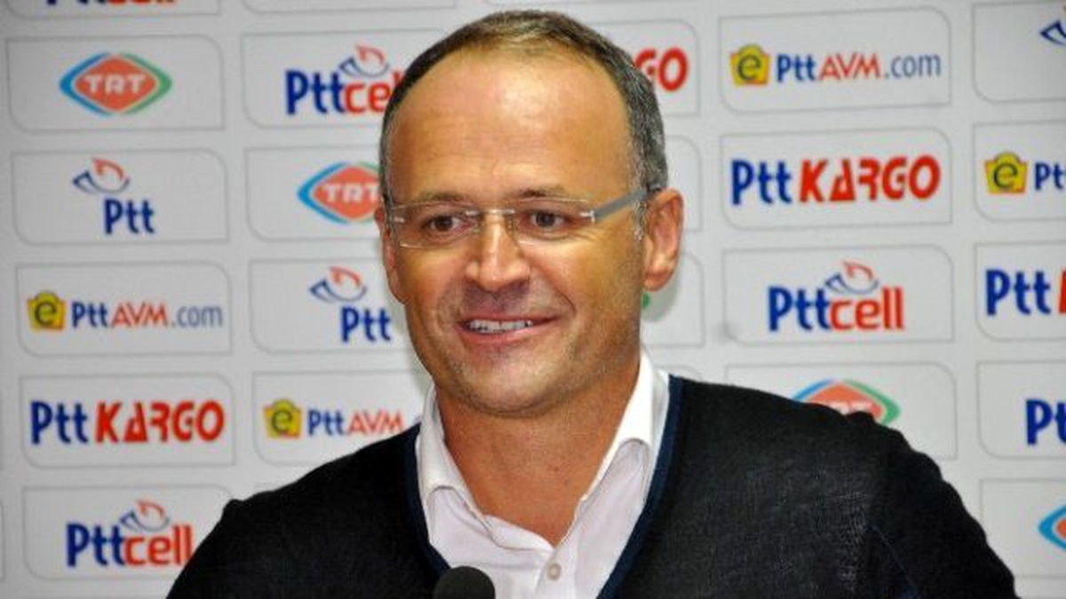 İrfan Buz: "Malatya\'nın Başka Takımı Yok, Malatya Kenetlenmeli"