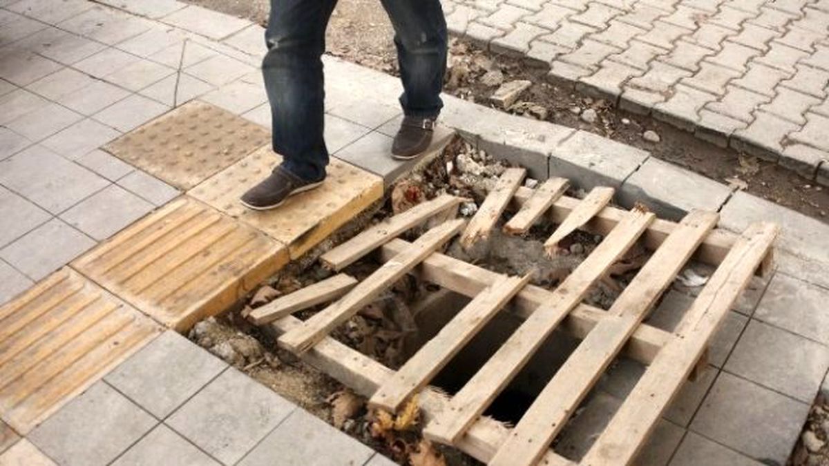 Kapaksız Rögarlar Tehlike Saçıyor