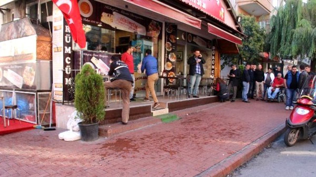 Kdz. Ereğli\'de Bıçaklı Kavga: 3 Yaralı