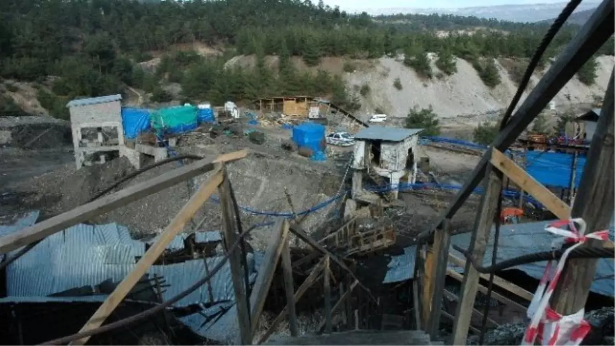 Maden Kazasında Ölen İşçiler İçin Mevlit Okutulacak