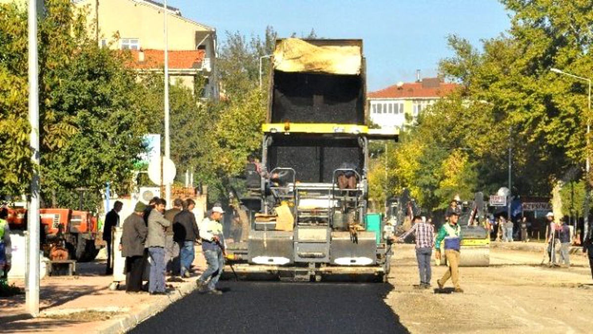 Malkara Atatürk Bulvarında Asfaltlama Çalışmaları Başladı