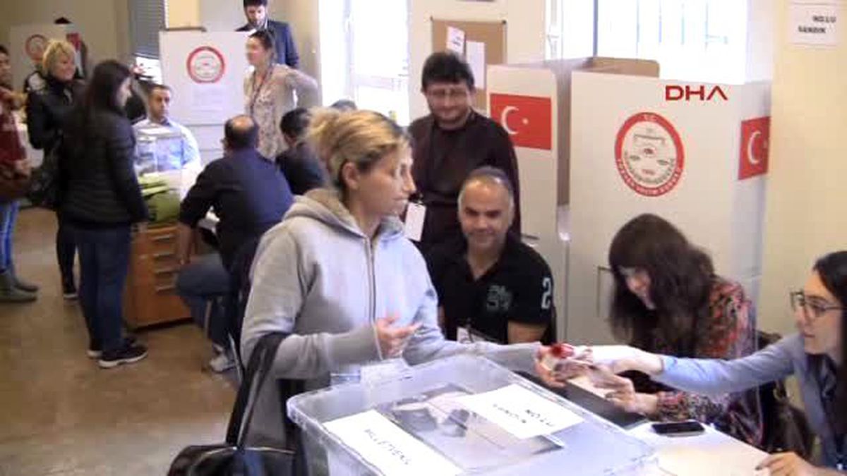 Milano\'da Seçimlere Katılım Arttı