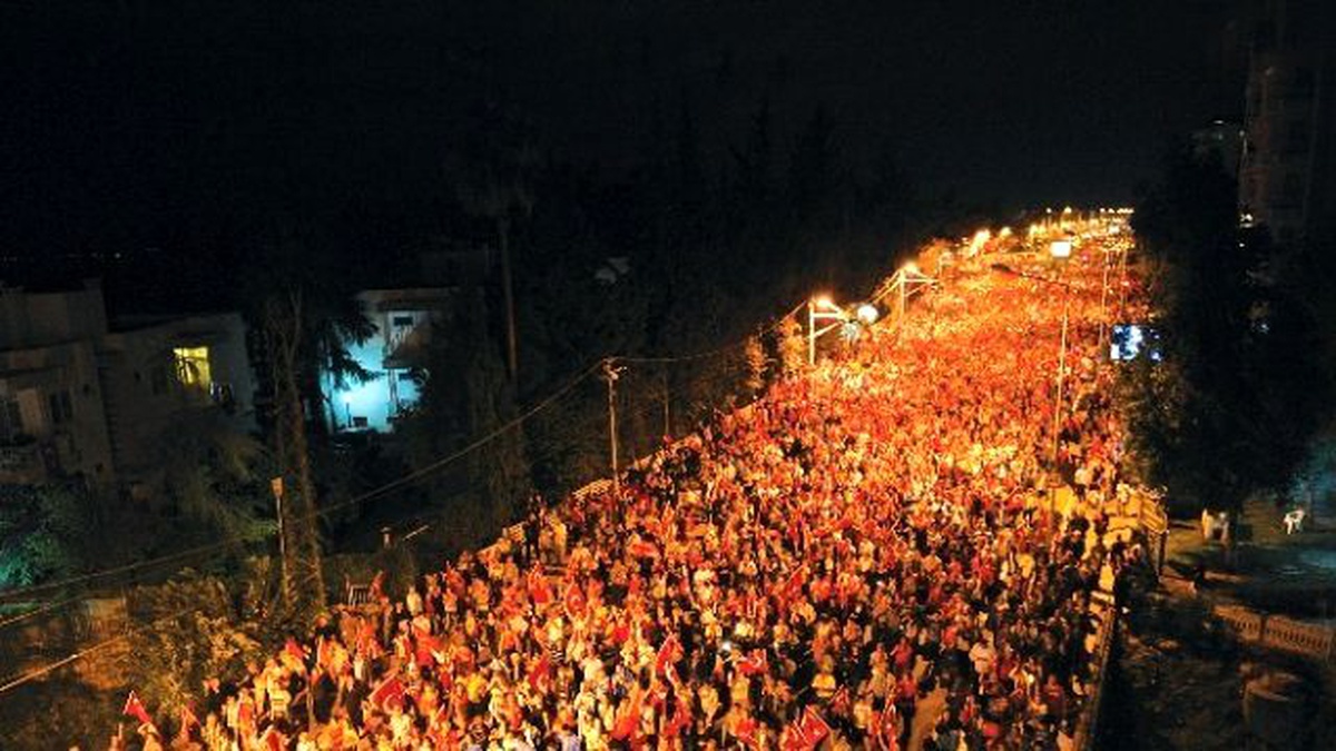 Muratpaşa\'dan Cumhuriyet, Demokrasi, Sevgi Buluşması
