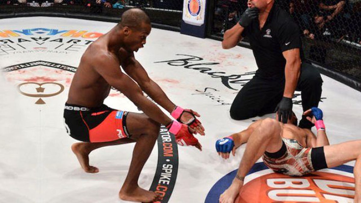 Önce Nakavt Etti, Sonra Dalga Geçti