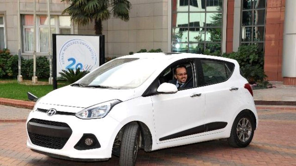 Rektör Bircan Hyundai İ10\'u Test Etti