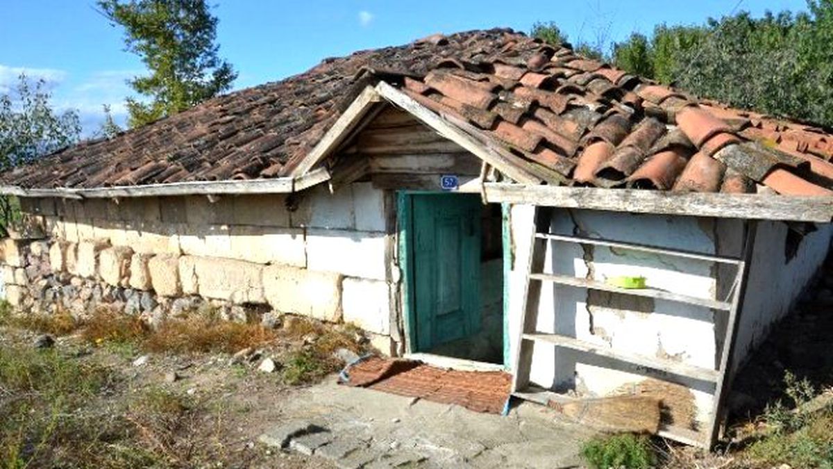 Revvakbaba Tekkesi\'nde Restorasyon Çalışması