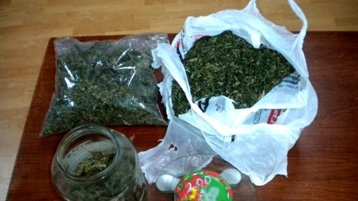Uyuşturucu Kuryesinin Valizinden 4 Kilo Eroin Çıktı