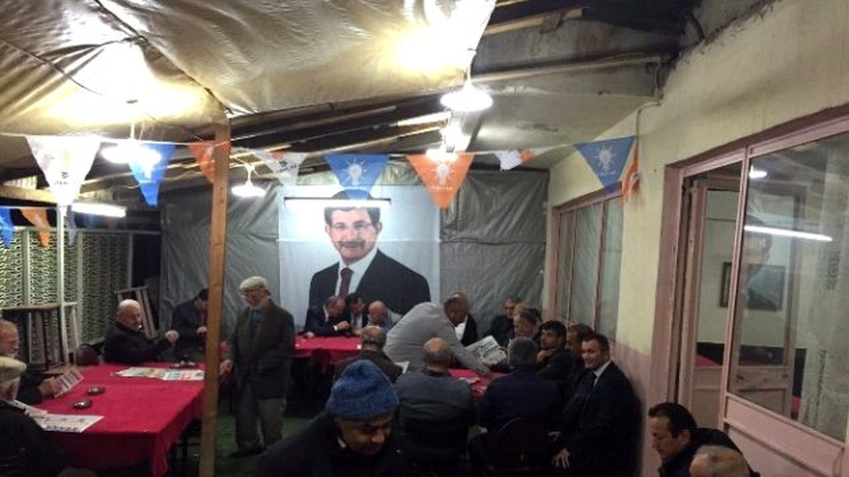 AK Parti\'den Çay Mahallesine Çıkartma