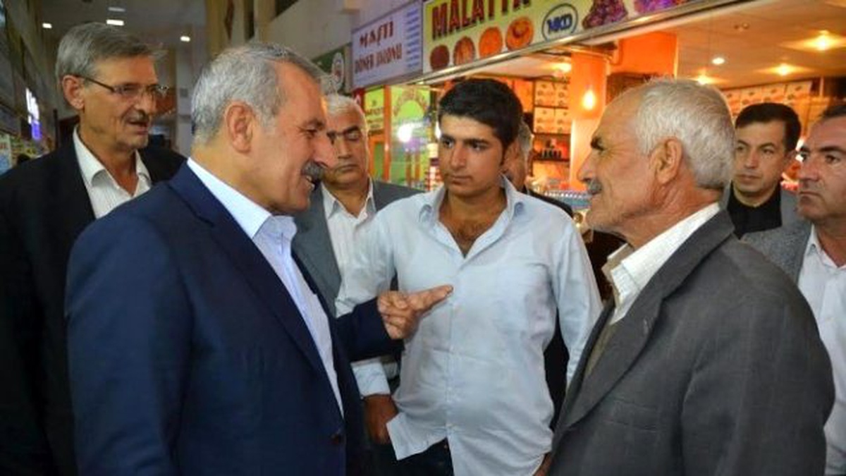 AK Parti Malatya Milletvekili Mustafa Şahin, Maşti Esnafını Ziyaret Etti