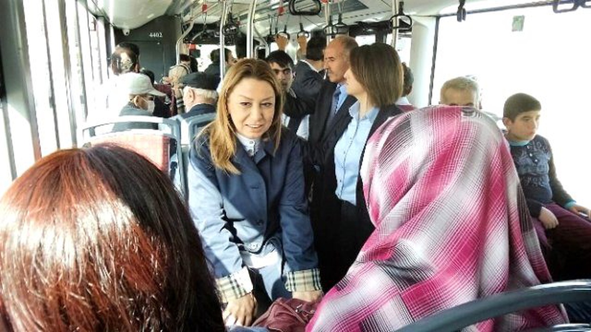 AK Parti Mkyk Üyesi ve Malatya Milletvekili Öznur Çalık