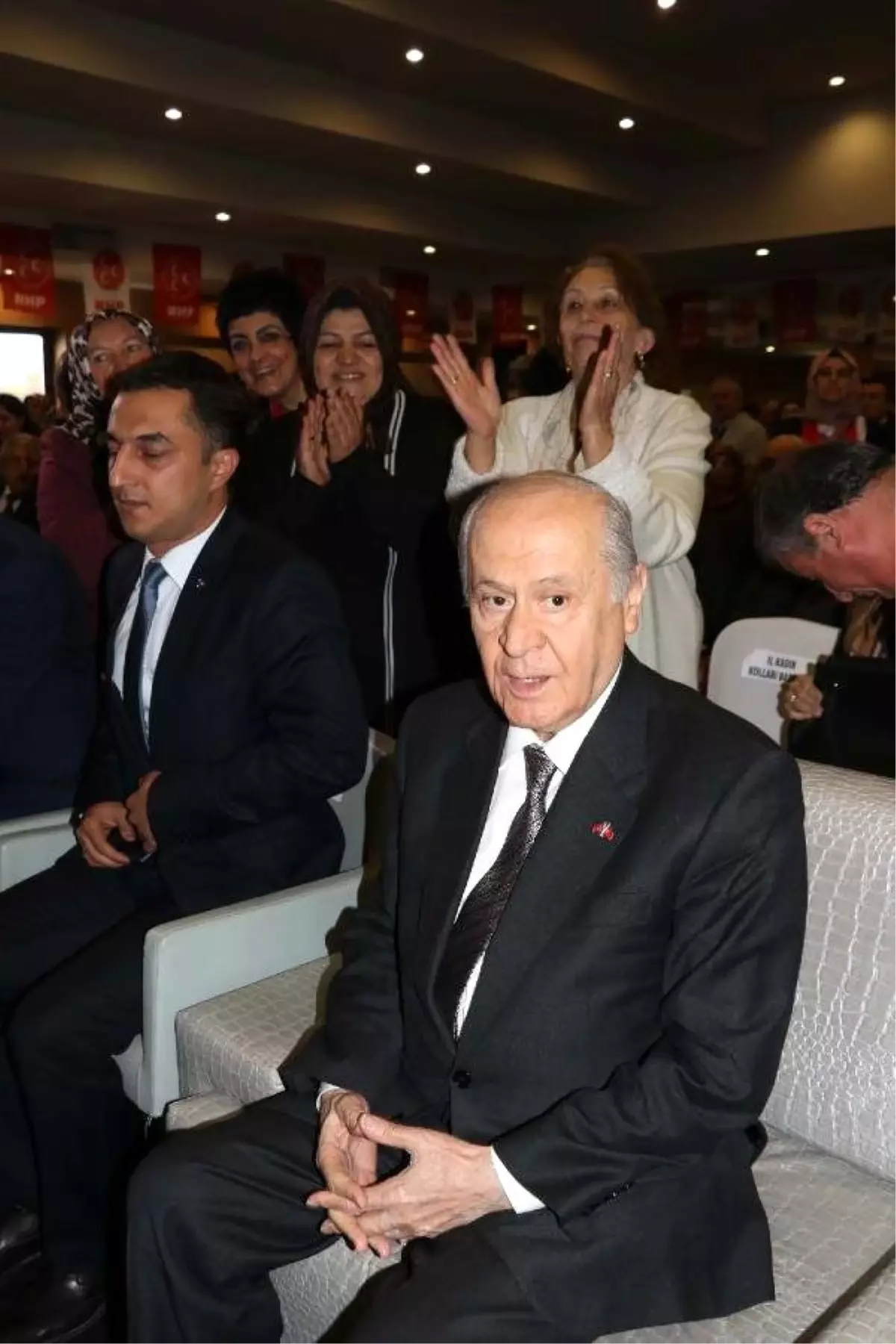 Bahçeli: Erdoğan Uyuyamıyor (2)