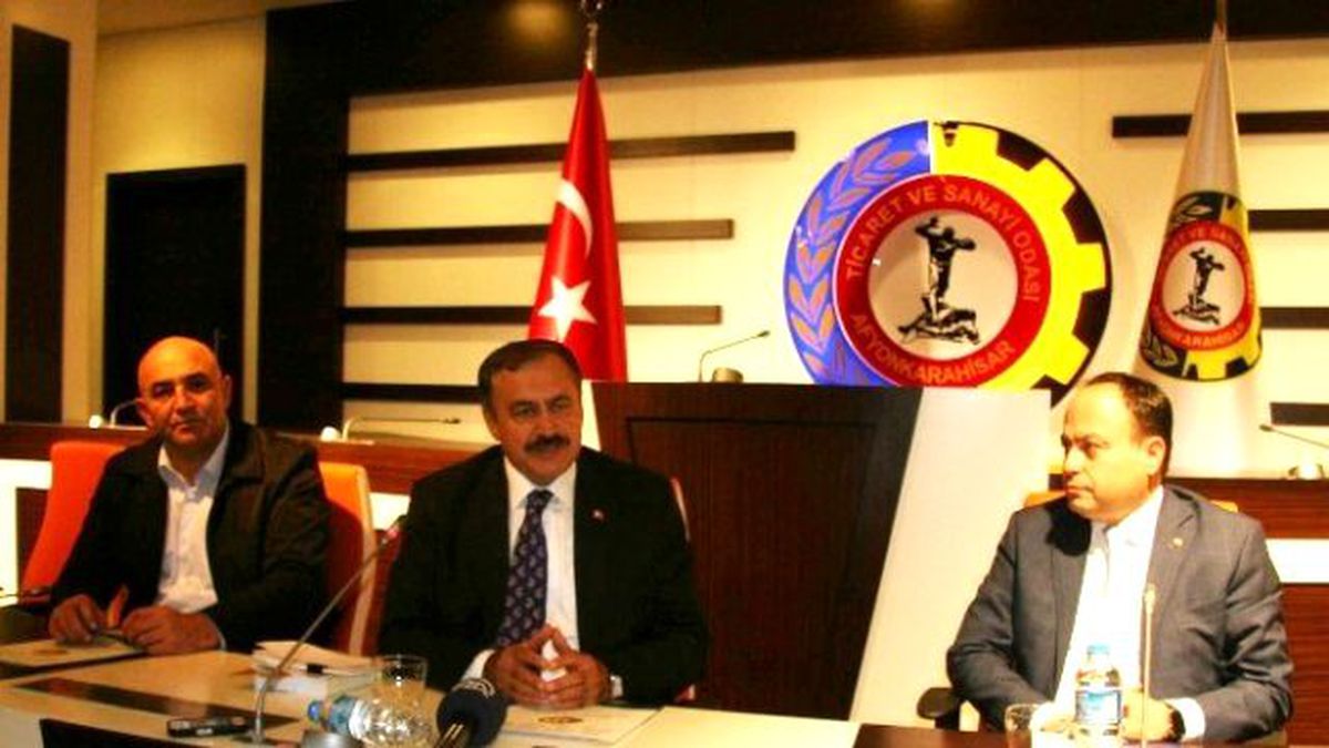 Bakan Eroğlu, Atso Meclis Üyeleri ile Bir Araya Geldi