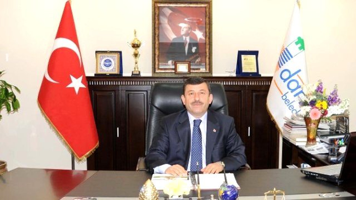 Başkan Karabacak, 29 Ekim Cumhuriyet Bayramı Mesajı Yayınladı