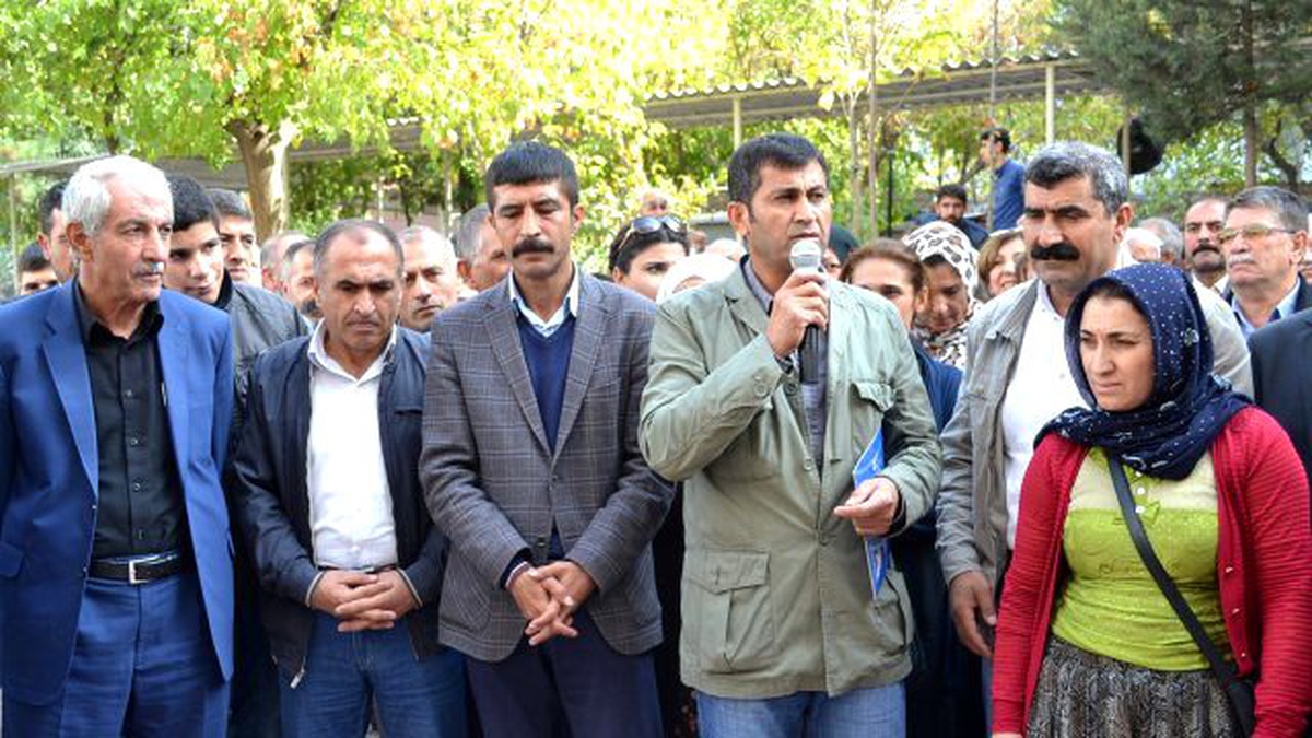 Batman\'da PKK Mezarlıklarına Yapılan Askeri Operasyona Tepki
