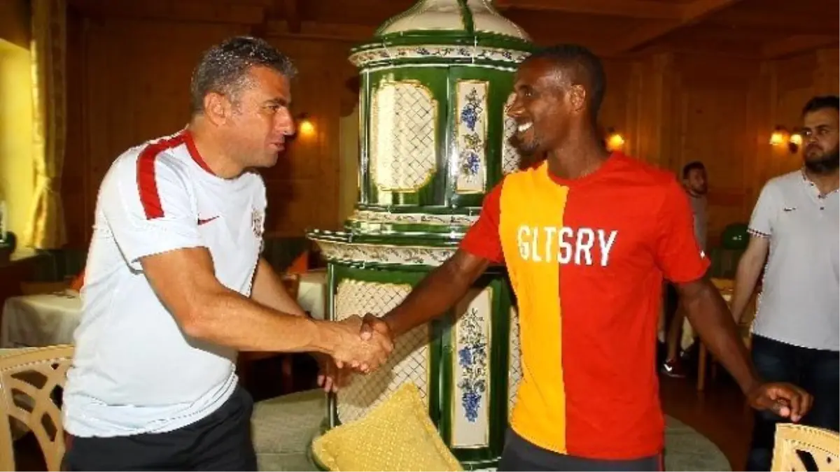 Galatasaray\'da Carole Şoku