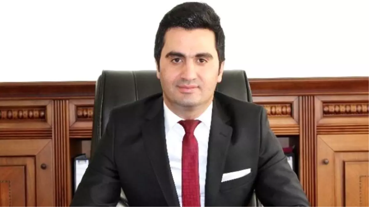 Gazeteci-yazar Veysel Sevinç: "Siyasal İletişim, Demokrasinin Göstergesidir"