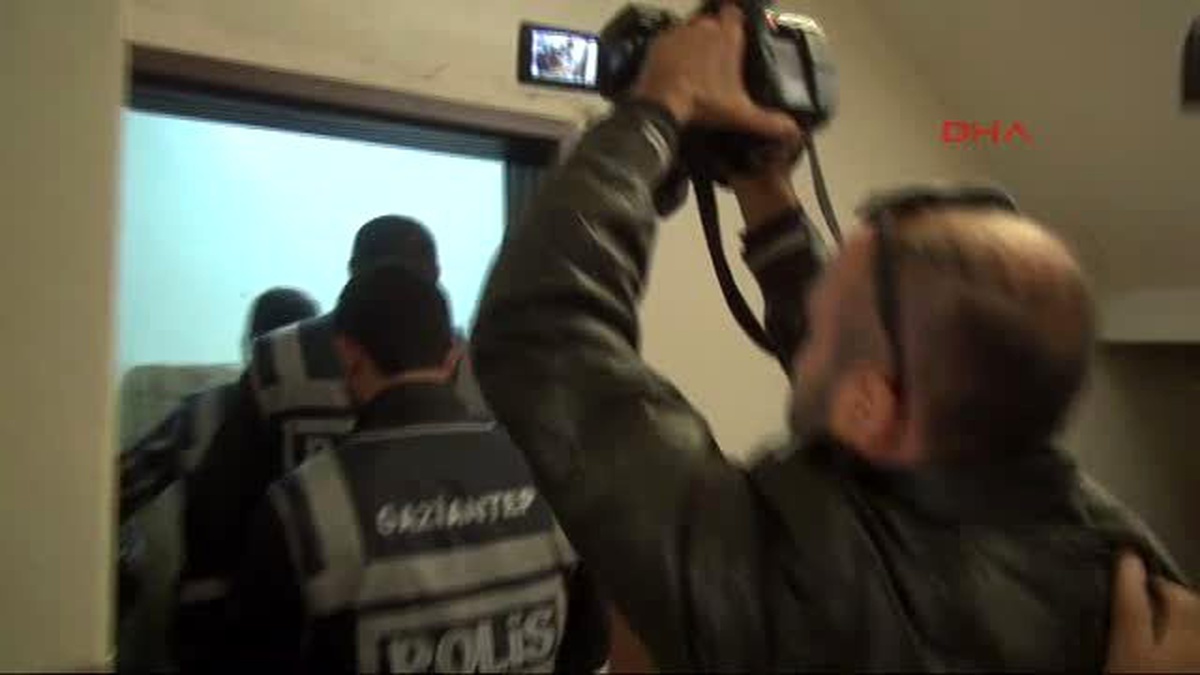 Gaziantep?te Sahte İçki Yapılan Eve Polis Baskını