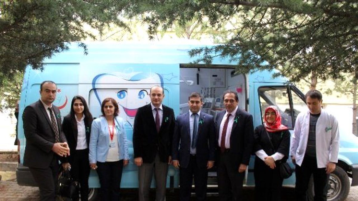 Gümüşhane\'de Ruh Sağlığı Merkezinde Diş Günü Etkinliği Düzenlendi